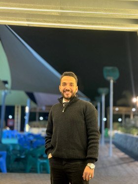 دكتور أحمد مؤمن عرفه