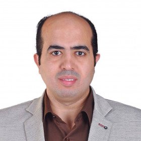 دكتور ايمن عبد السميع