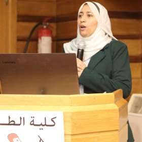 دكتورة رانيا خليل تغذية علاجية المعاديدكتورة رانيا خليل