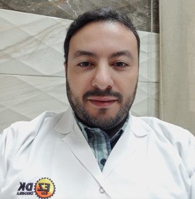 دكتور محمود ابراهيم عبدالله جراحة العظام والعمود الفقري العجميدكتور محمود ابراهيم عبدالله 