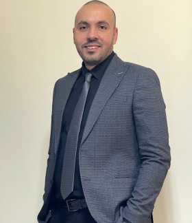 دكتور محمد هشام رضوان عظام واصابات الملاعب مصر الجديدةدكتور محمد هشام رضوان