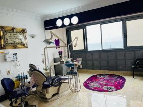 دكتورة توث فيري